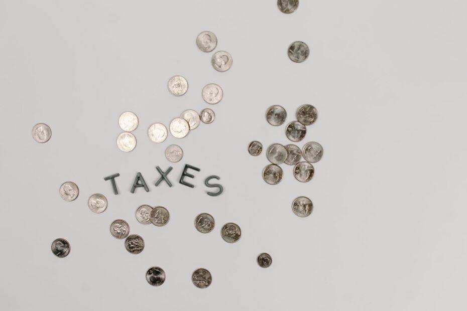 Illustration of The Role of Tax-Efficient Investing in Long-Term Portfolio Growth