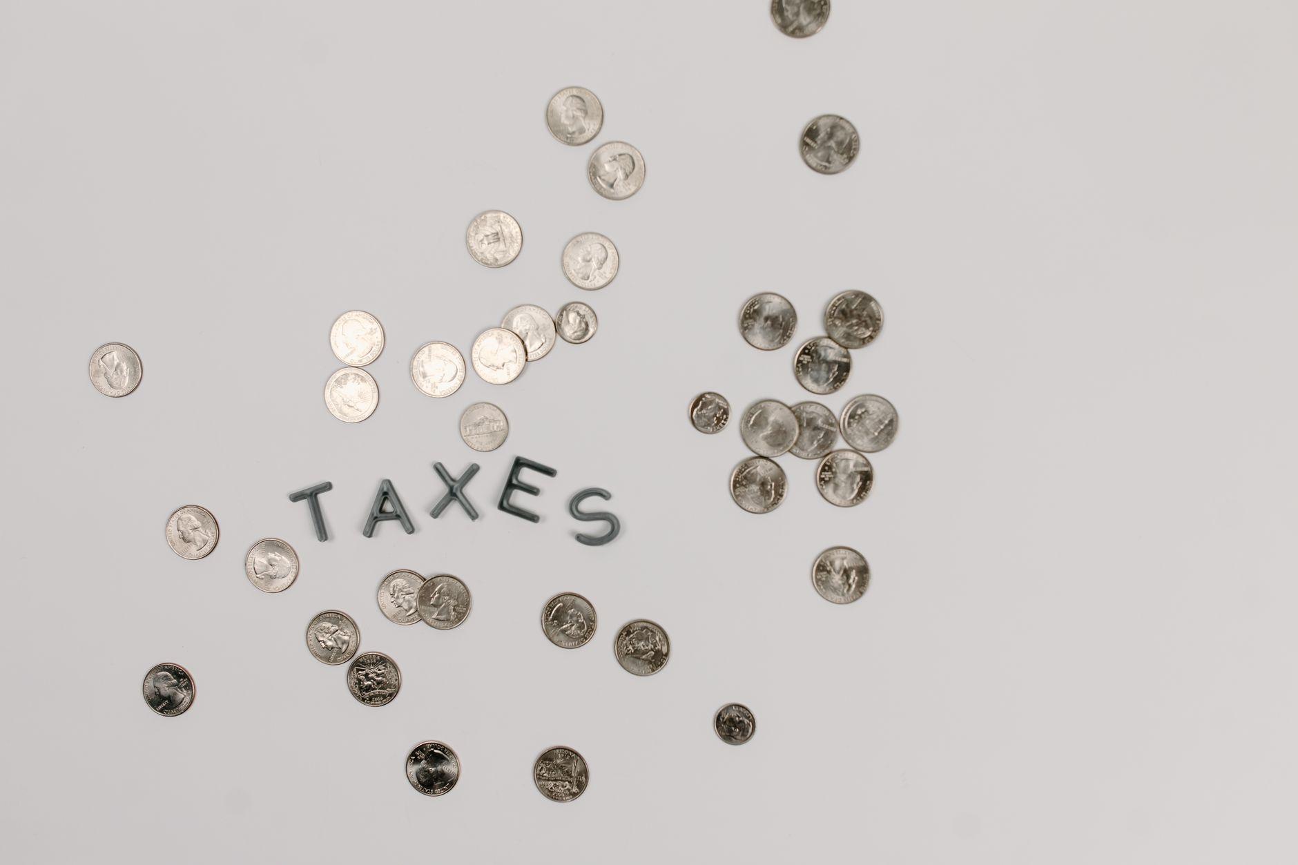 Illustration of The Role of Tax-Efficient Investing in Long-Term Portfolio Growth