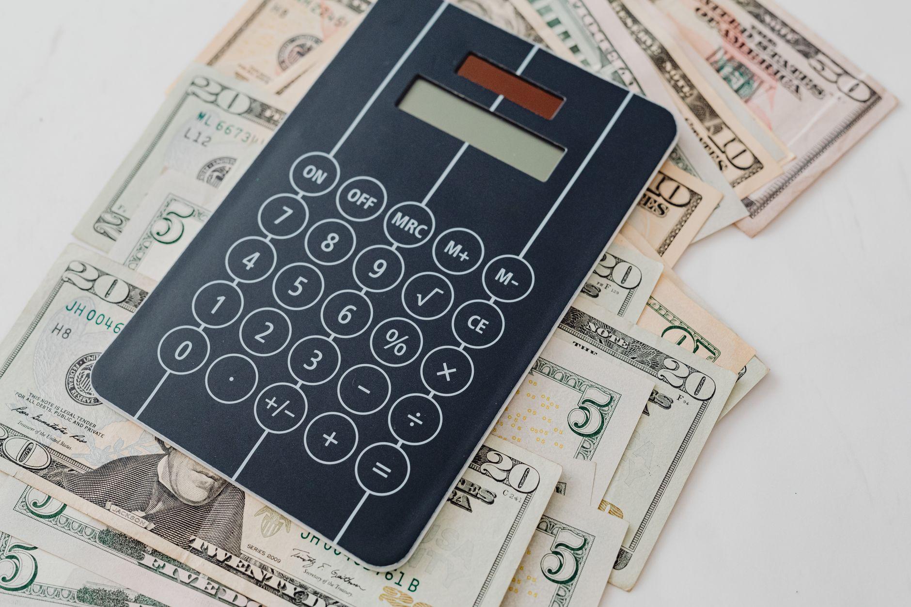Illustration of Why Opportunity Cost Deserves More Attention in Financial Decisions
